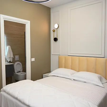 Апартаменты Swiss Lux *