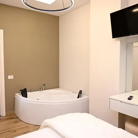 Appartement Swiss Lux Durrës