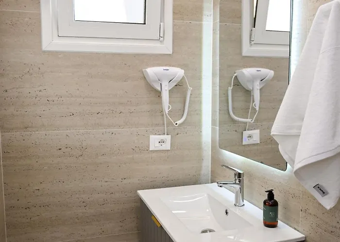 Swiss Lux Apartament